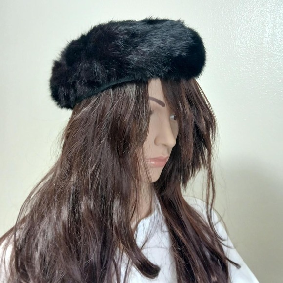 Vintage 50s/60s genuine black mink pillbox hat - Picture 1 of 4
